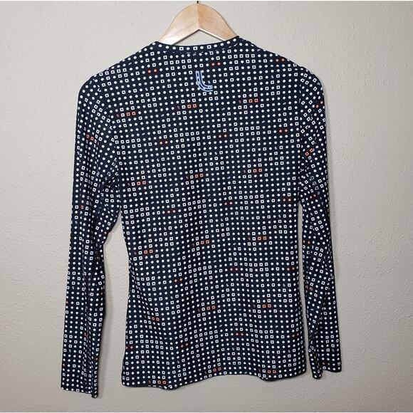 Base Layer Top - Picture 9 of 9